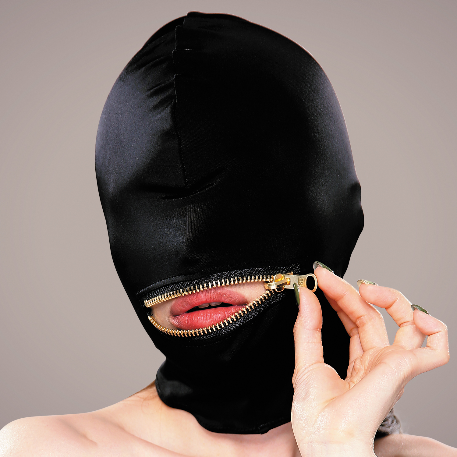EXECUTE Microfiber Mouth Open Zipper Mask MK006