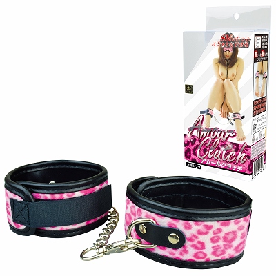 Amour Clutch Fetters Pink